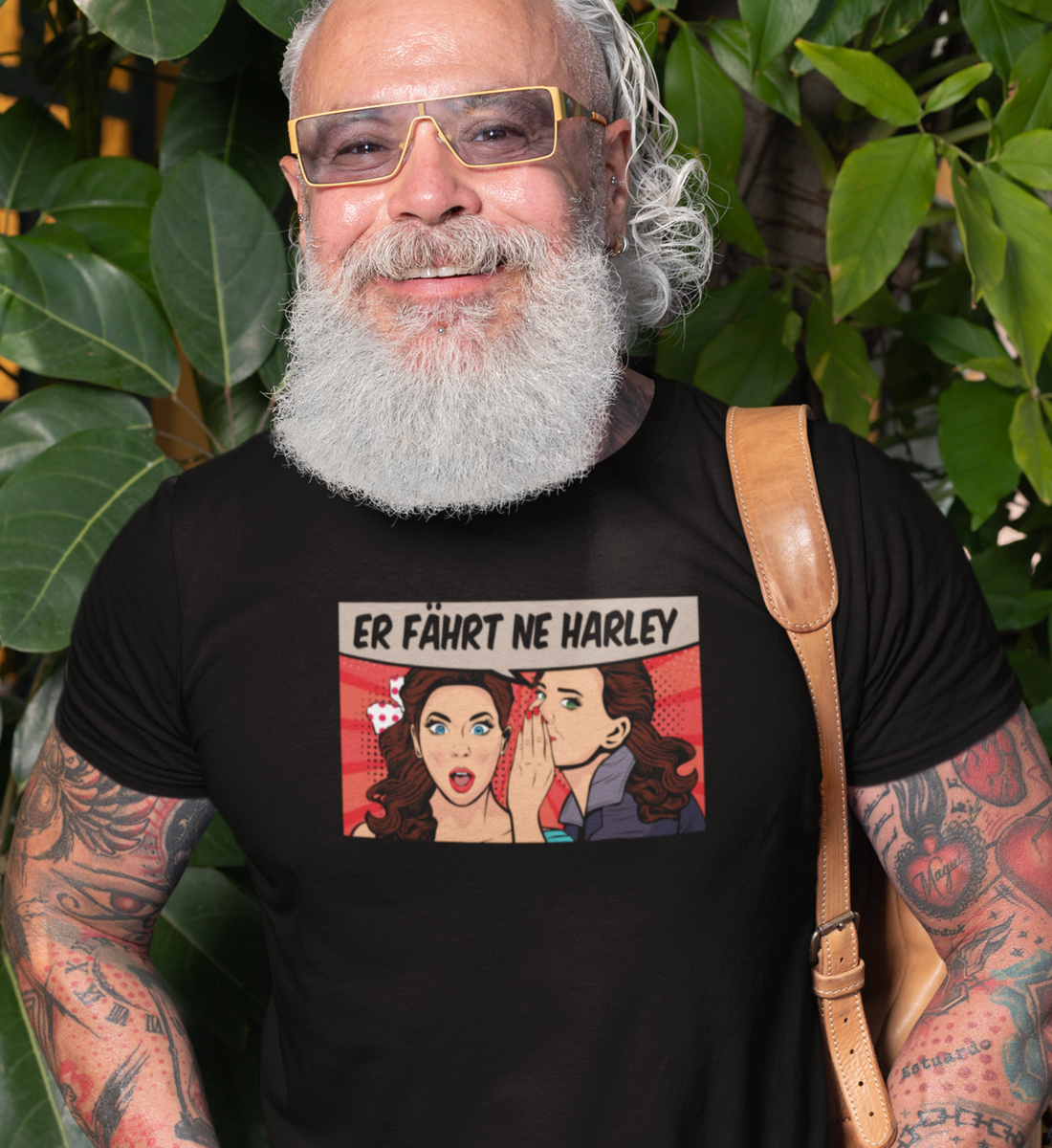 Er fährt ne Harley - Herren T-Shirt